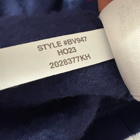 J Crew “Après Ski” Women's Oversized, Cropped, Navy, Super Soft Sweatshirt. S - Picture 7 of 12